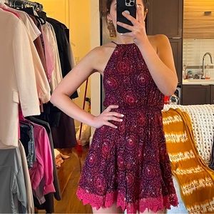 NWT Urban Outfitters Flowy Printed Dress - Size XS